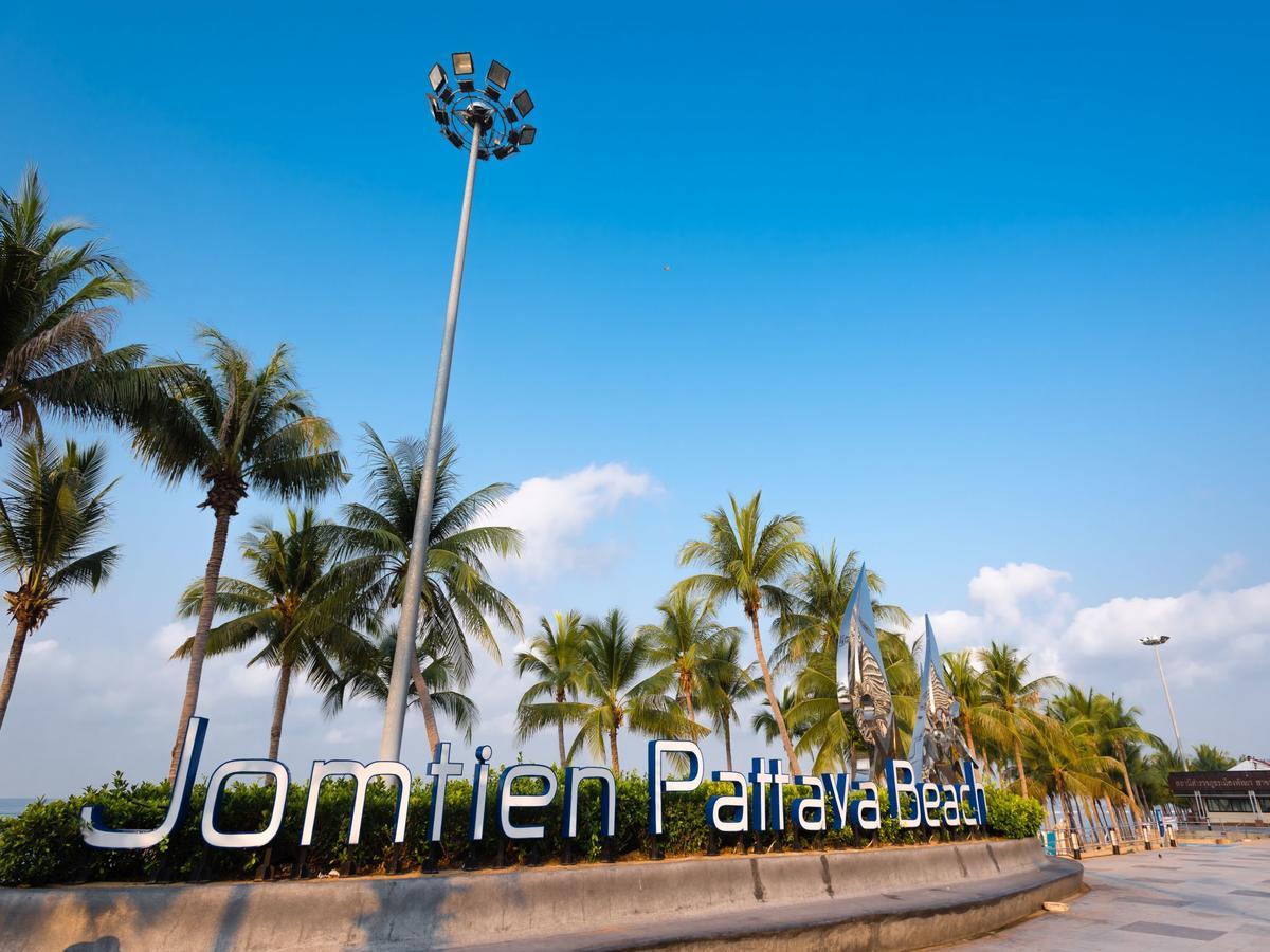 Dusit Grand Park Apartamento Praia de Jomtien Exterior foto
