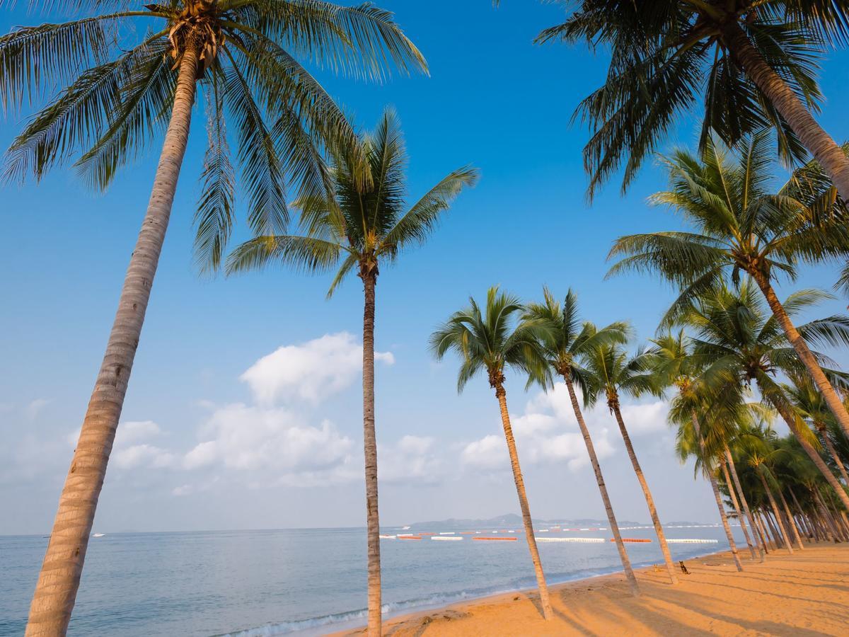 Dusit Grand Park Apartamento Praia de Jomtien Exterior foto