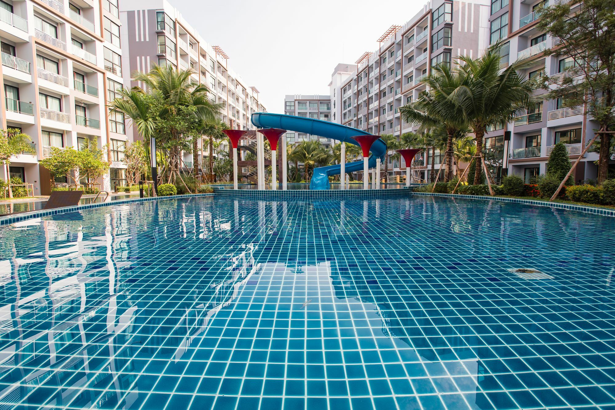 Dusit Grand Park Apartamento Praia de Jomtien Exterior foto